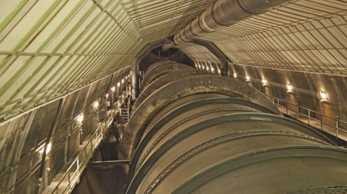 place-32593-gallery-1447078890-5640abea971e0