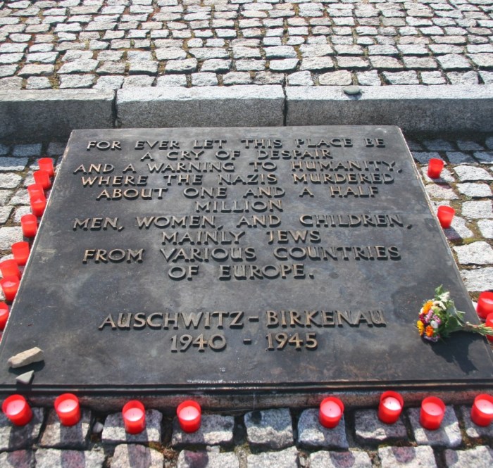 Auschwitz-Memorial2-1024x974.jpg